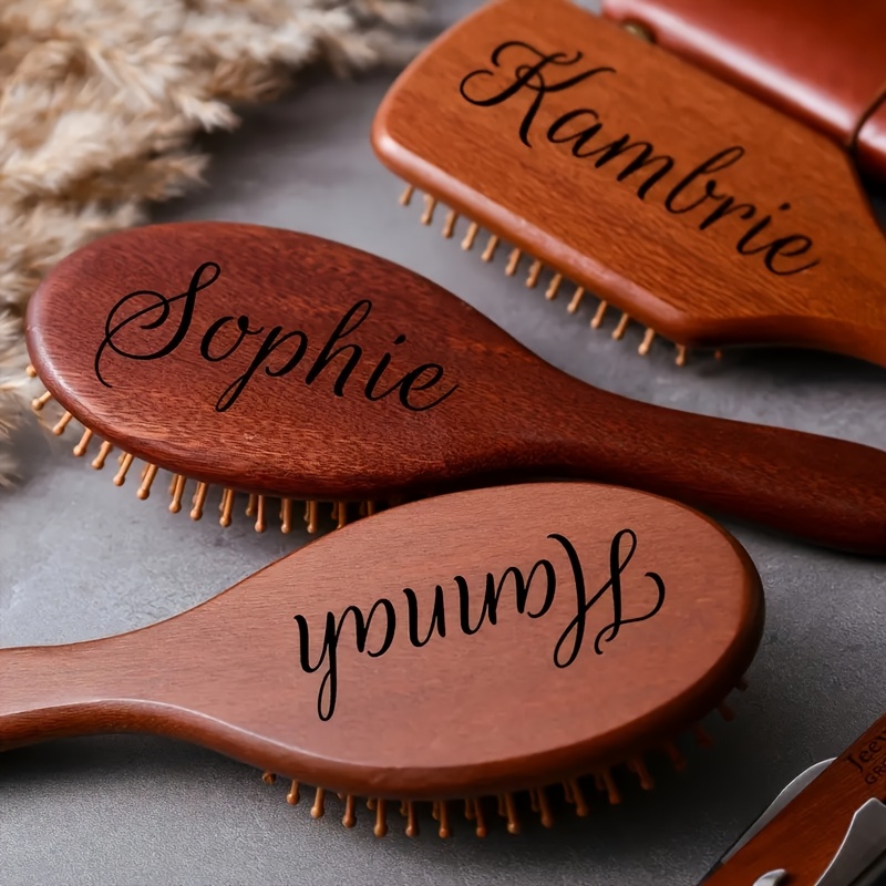 Hair Care Names - Haarkamm aus Sandelholz mit eingraviertem Namen