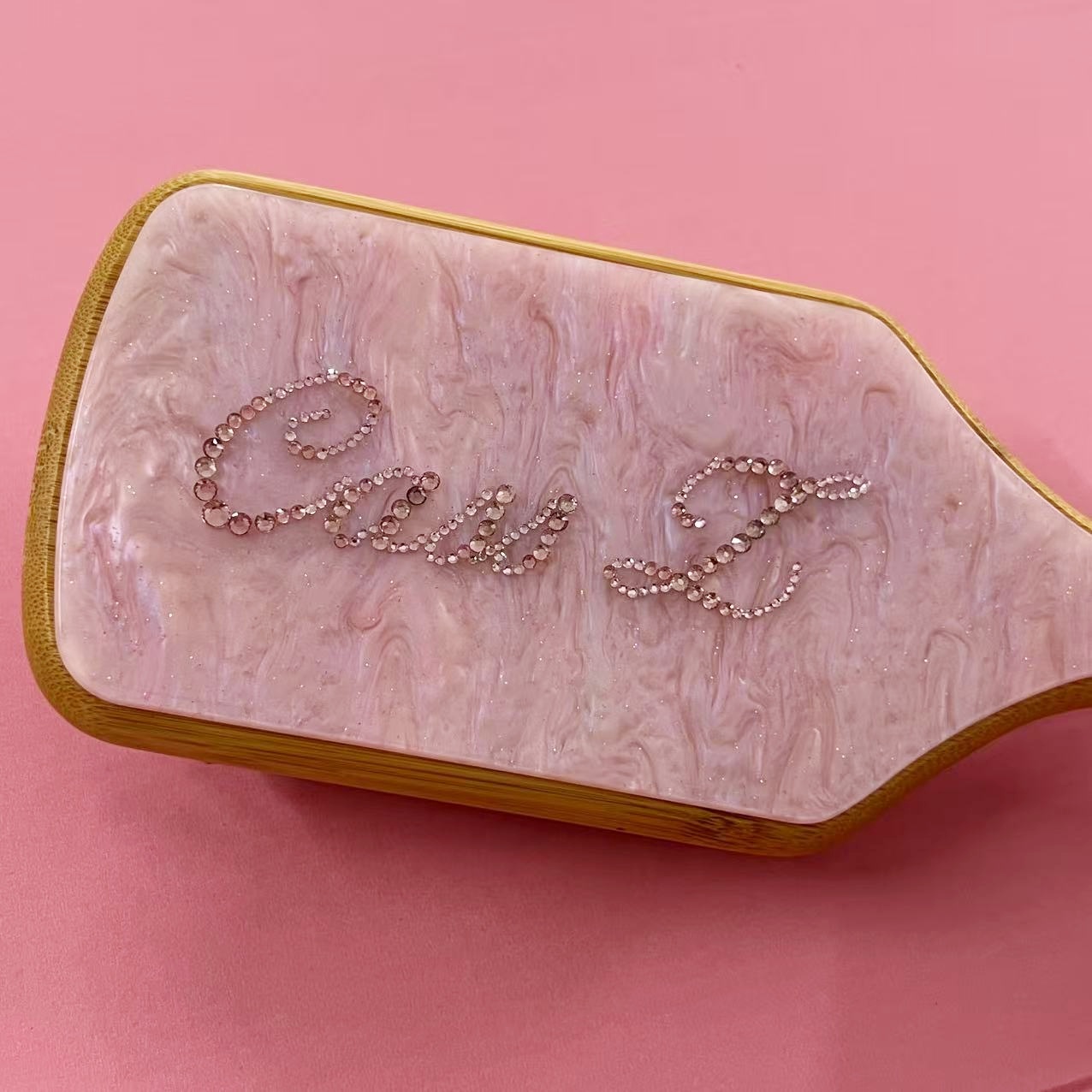 Haarbürste mit Strass-Namen, p – Hair Care Names Bewertung und Preis